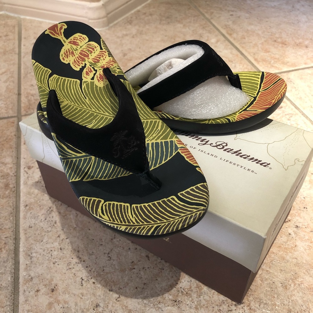 Tommy Bahama Venus Flip Flop